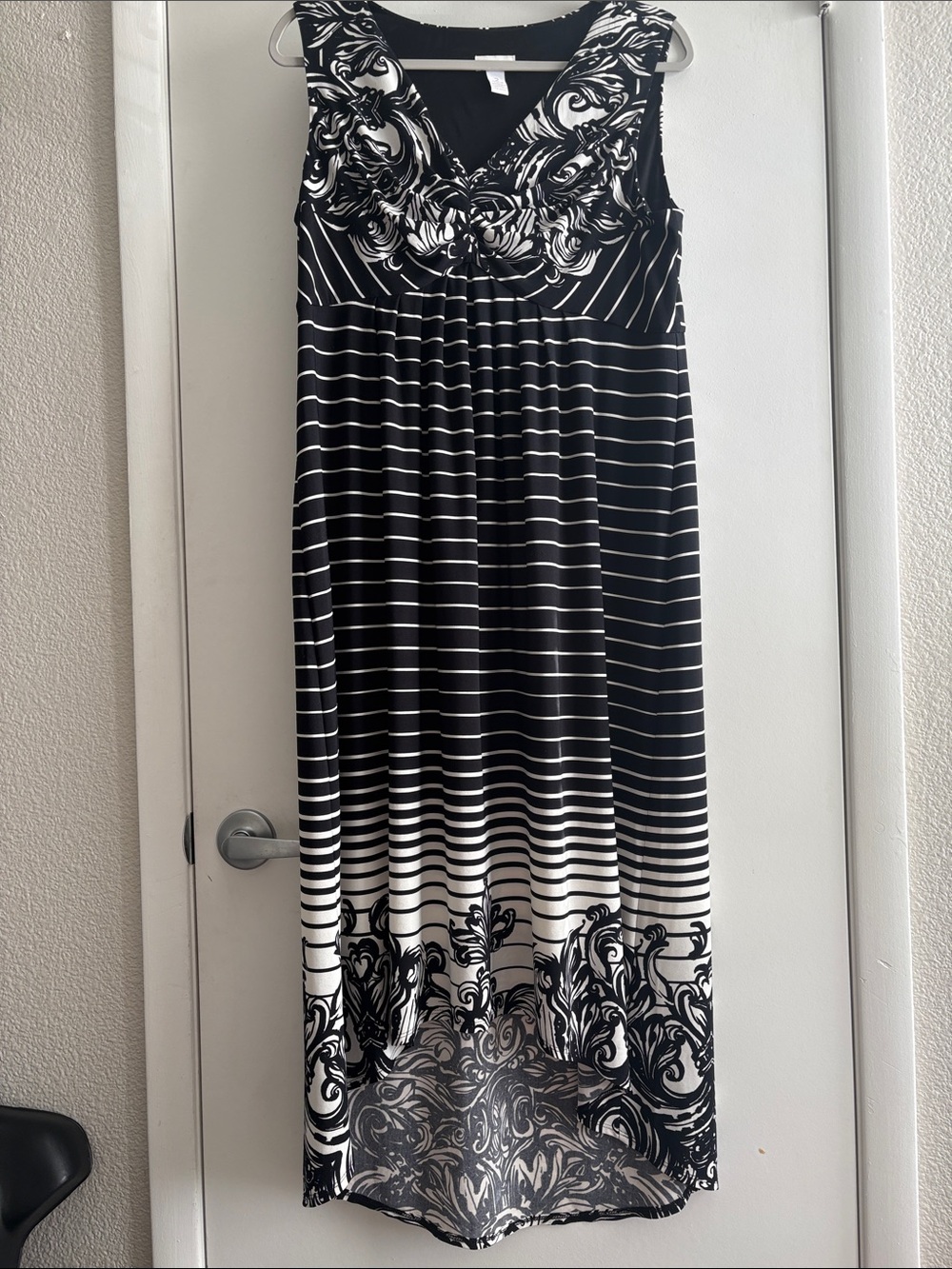 Chico's Black & White Striped & Floral High/Low Resort Maxi Sleeveless Dress SZ2